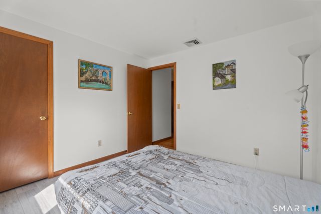 285 Long Hill Drive, Glastonbury, CT 06033