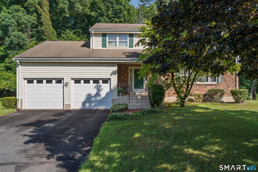285 Long Hill Drive, Glastonbury, CT 06033