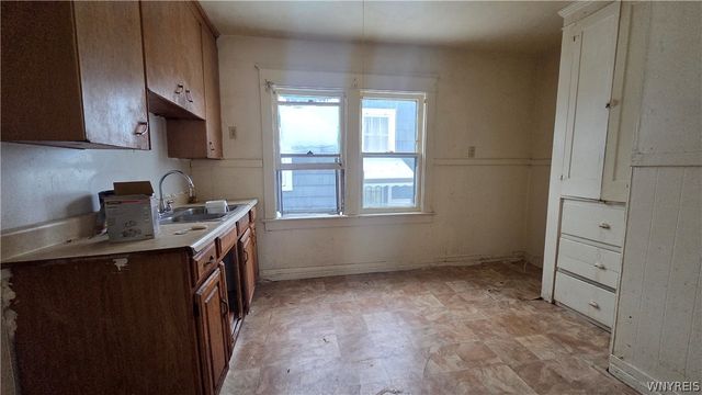 116 Davidson Avenue, Buffalo, NY 14215