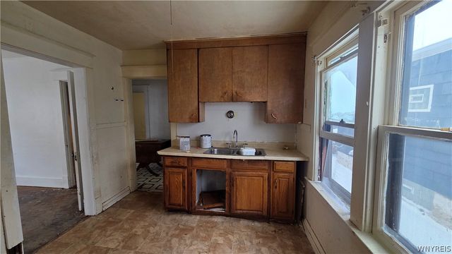 116 Davidson Avenue, Buffalo, NY 14215