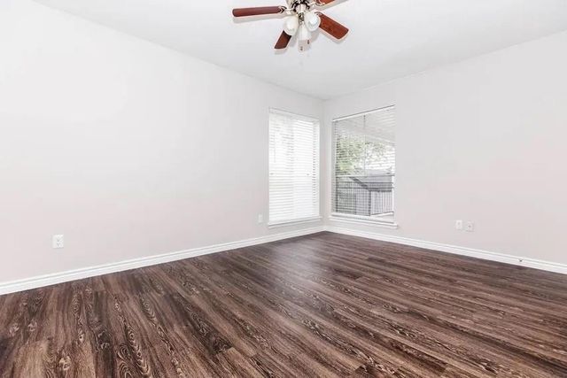 4400 Memorial Drive 32-2236, Houston, TX 77007