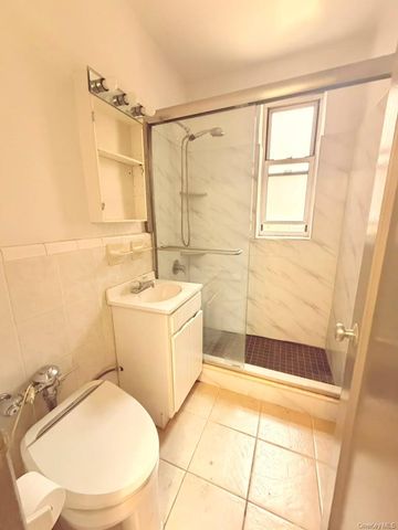 65-70 Booth Street 2B, Rego Park, NY 11374