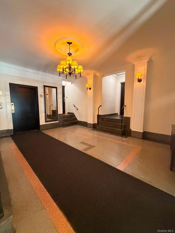 65-70 Booth Street 2B, Rego Park, NY 11374
