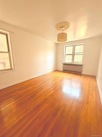 65-70 Booth Street 2B, Rego Park, NY 11374