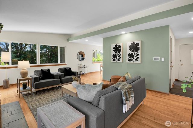 1714 NE Brockman Place, Seattle, WA 98125