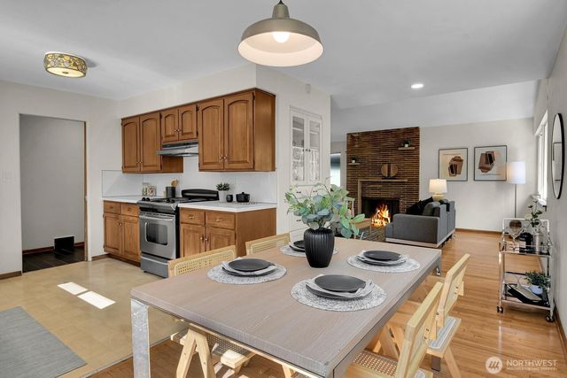 1714 NE Brockman Place, Seattle, WA 98125