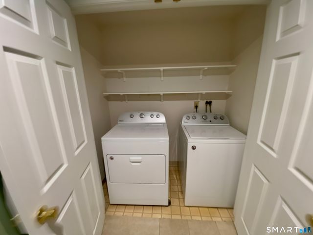 65 Sandpiper Crescent 65, Milford, CT 06460