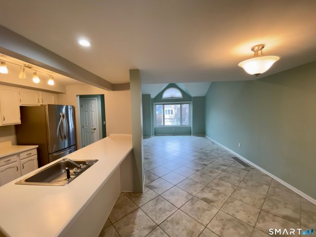 65 Sandpiper Crescent 65, Milford, CT 06460