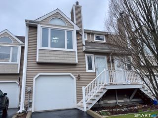 65 Sandpiper Crescent 65, Milford, CT 06460