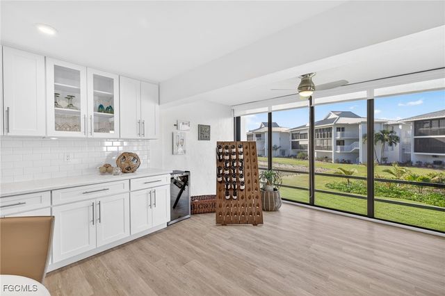 1341 Middle Gulf DR 2-A, Sanibel, FL 33957