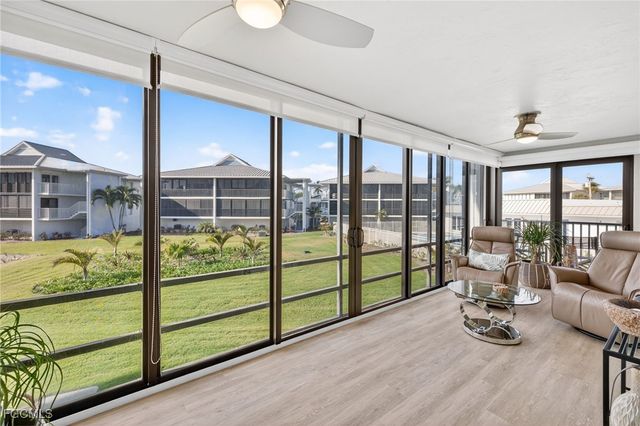 1341 Middle Gulf DR 2-A, Sanibel, FL 33957