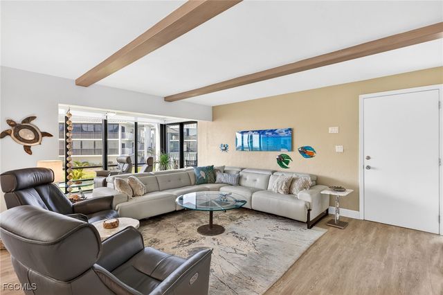 1341 Middle Gulf DR 2-A, Sanibel, FL 33957