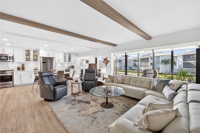 1341 Middle Gulf DR 2-A, Sanibel, FL 33957