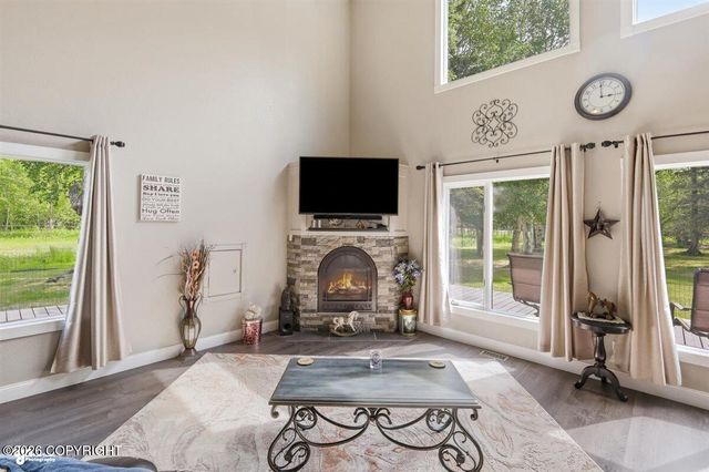 2871 E Fairview Loop, Wasilla, AK 99654