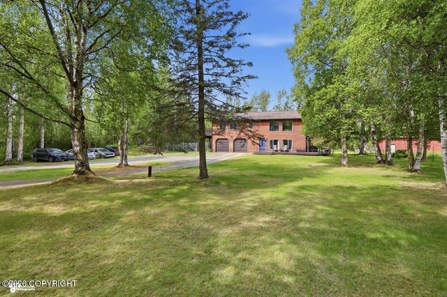 2871 E Fairview Loop, Wasilla, AK 99654