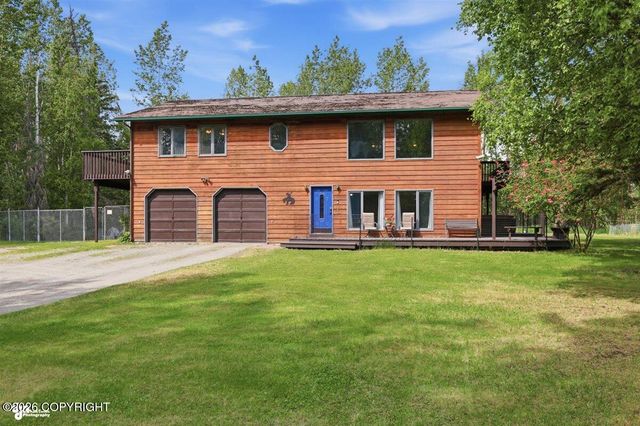 2871 E Fairview Loop, Wasilla, AK 99654