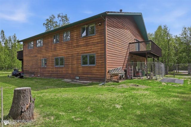 2871 E Fairview Loop, Wasilla, AK 99654