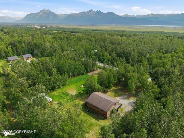 2871 E Fairview Loop, Wasilla, AK 99654