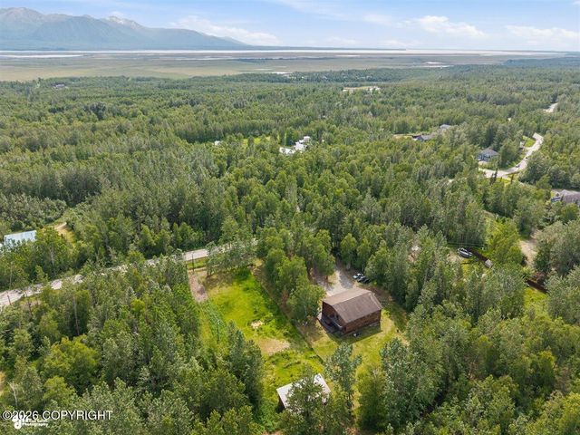 2871 E Fairview Loop, Wasilla, AK 99654