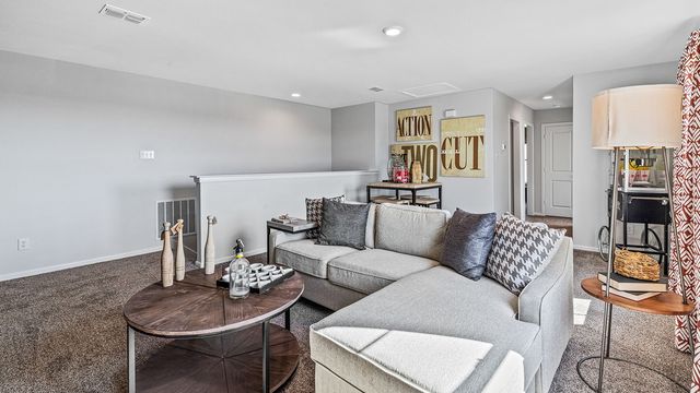 10852 BLOODSTONE Drive, Fort Worth, TX 76036