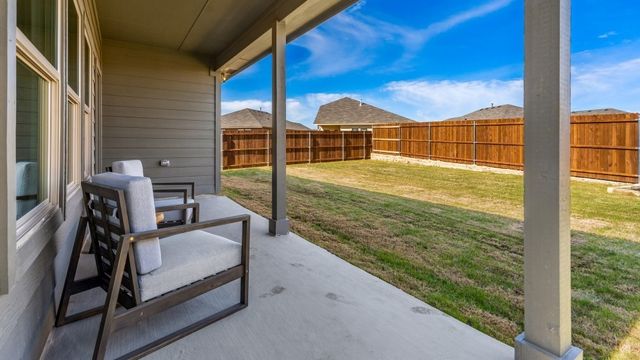 10852 BLOODSTONE Drive, Fort Worth, TX 76036