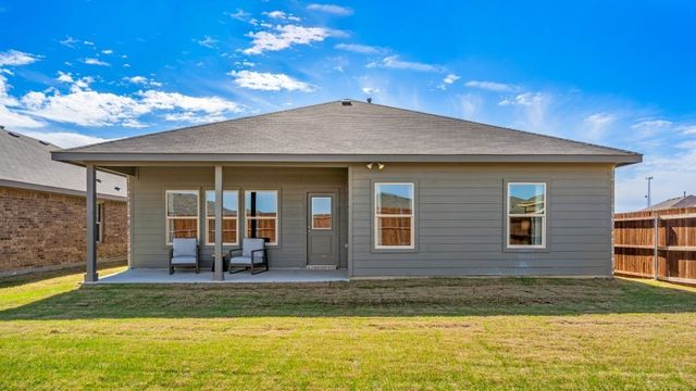 10852 BLOODSTONE Drive, Fort Worth, TX 76036
