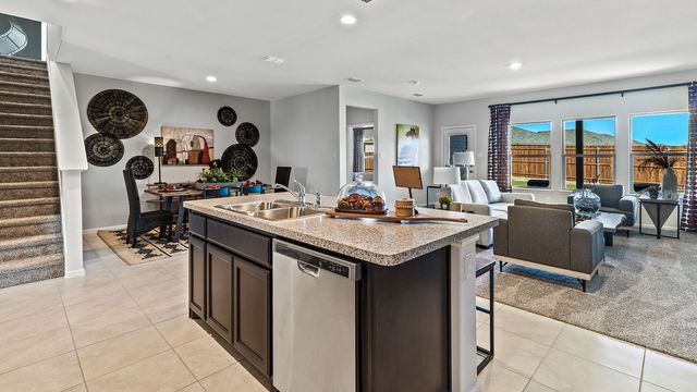 10852 BLOODSTONE Drive, Fort Worth, TX 76036