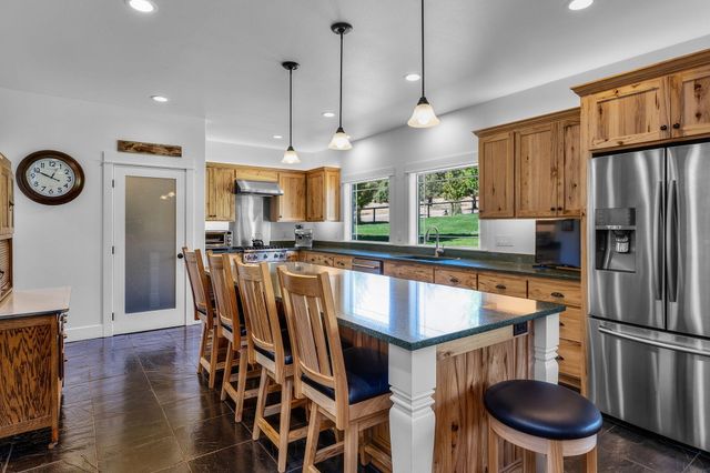 10135 NW Coyner Avenue, Redmond, OR 97756