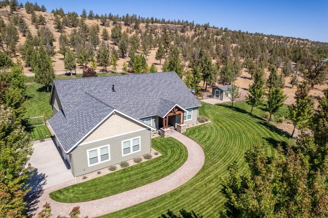 10135 NW Coyner Avenue, Redmond, OR 97756