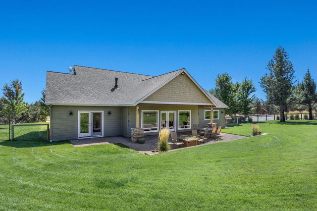 10135 NW Coyner Avenue, Redmond, OR 97756