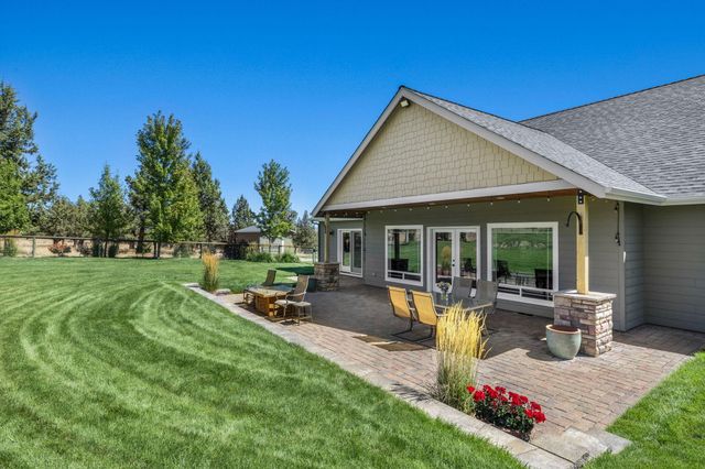 10135 NW Coyner Avenue, Redmond, OR 97756