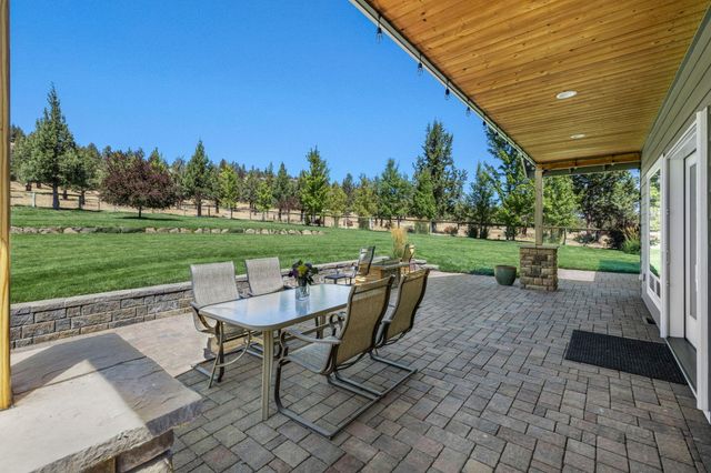 10135 NW Coyner Avenue, Redmond, OR 97756