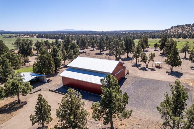 10135 NW Coyner Avenue, Redmond, OR 97756