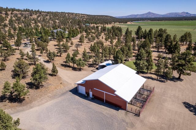 10135 NW Coyner Avenue, Redmond, OR 97756