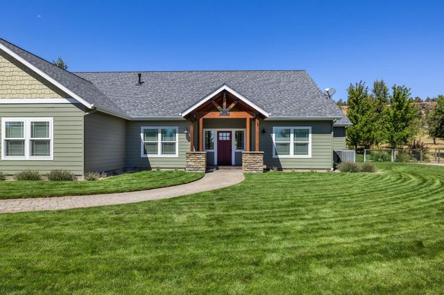 10135 NW Coyner Avenue, Redmond, OR 97756