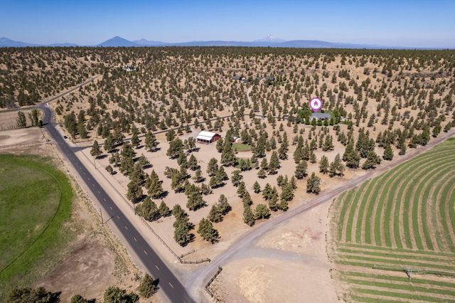 10135 NW Coyner Avenue, Redmond, OR 97756