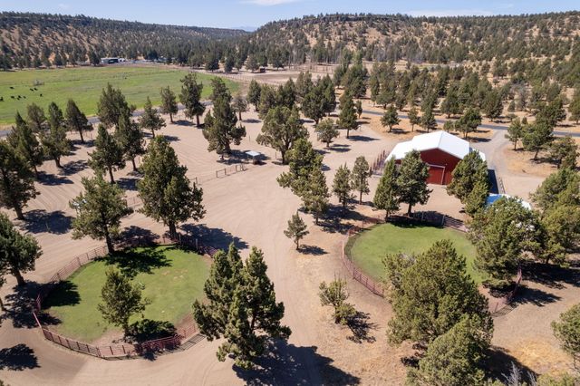 10135 NW Coyner Avenue, Redmond, OR 97756