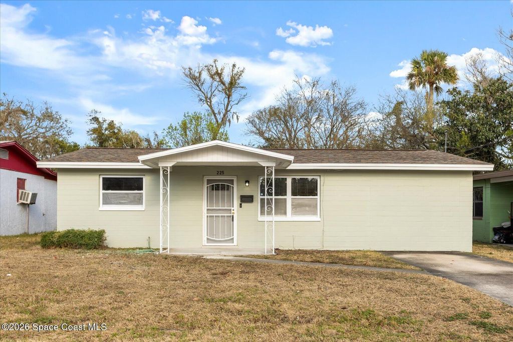 225 S Keech Street, Daytona Beach, FL 32114
