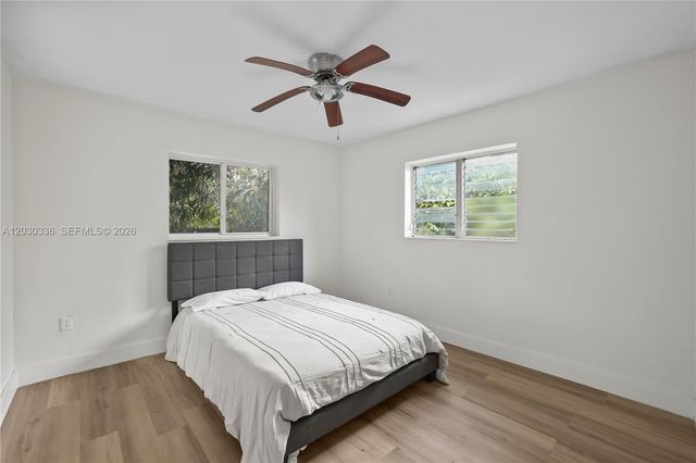 579 NW 119th St, Miami, FL 33168