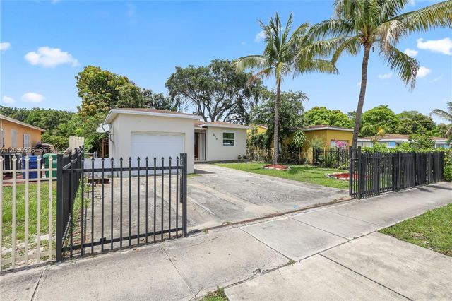 579 NW 119th St, Miami, FL 33168