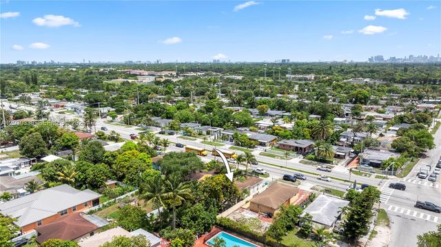 579 NW 119th St, Miami, FL 33168