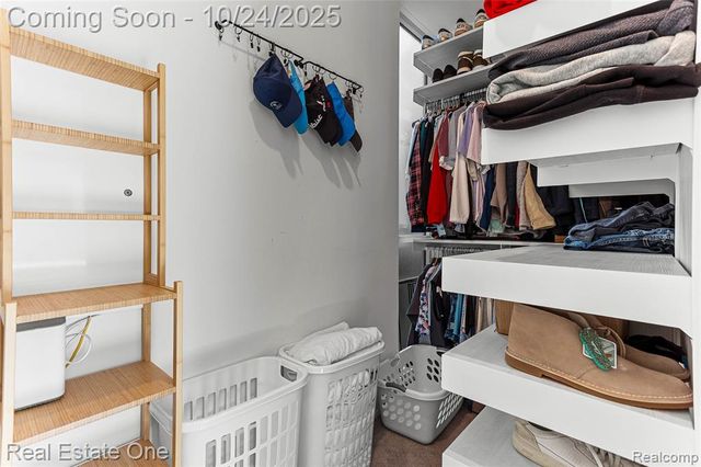 2837 Brush, Detroit, MI 48322