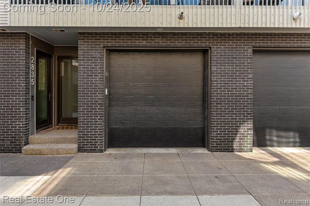 2837 Brush, Detroit, MI 48322