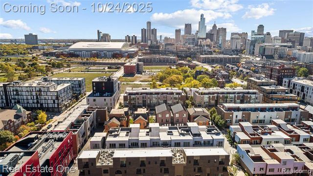 2837 Brush, Detroit, MI 48322