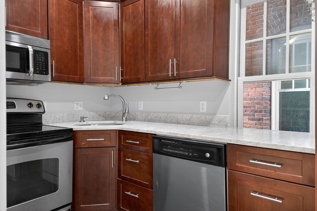 55 Magazine St. 28, Cambridge, MA 02139