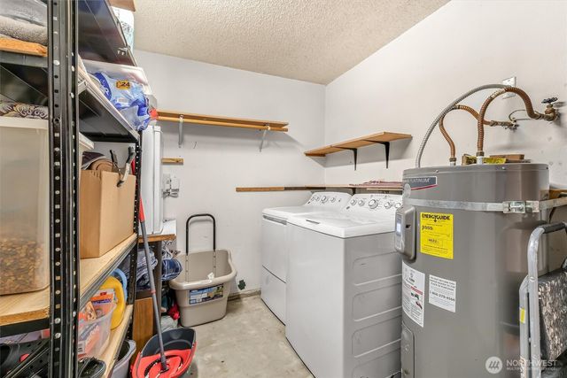 10016 52nd Drive NE, Marysville, WA 98270