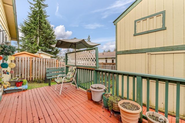 10016 52nd Drive NE, Marysville, WA 98270