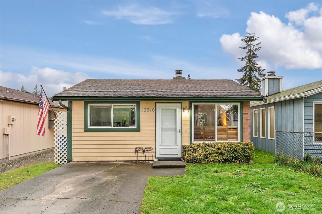 10016 52nd Drive NE, Marysville, WA 98270