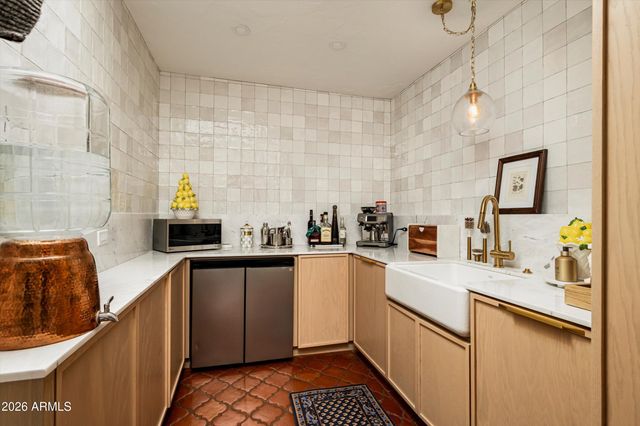 1808 N 13TH Avenue, Phoenix, AZ 85007