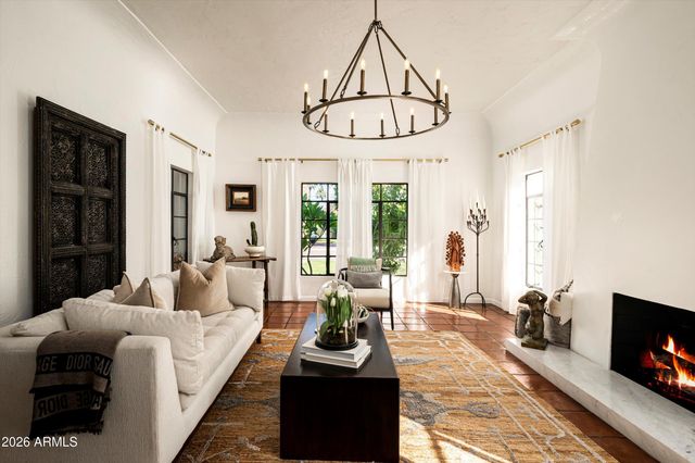 1808 N 13TH Avenue, Phoenix, AZ 85007